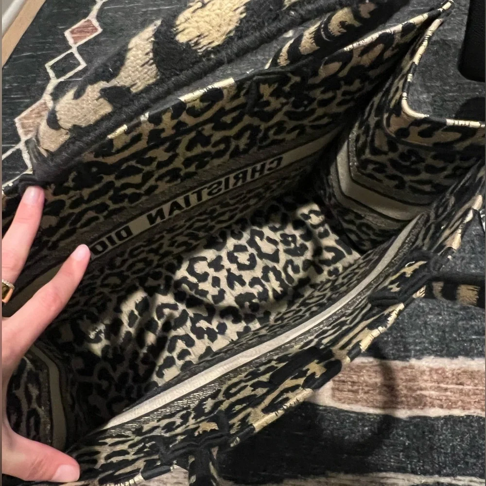 Dior Leopard Print Book Tote - Picture 4 of 9
